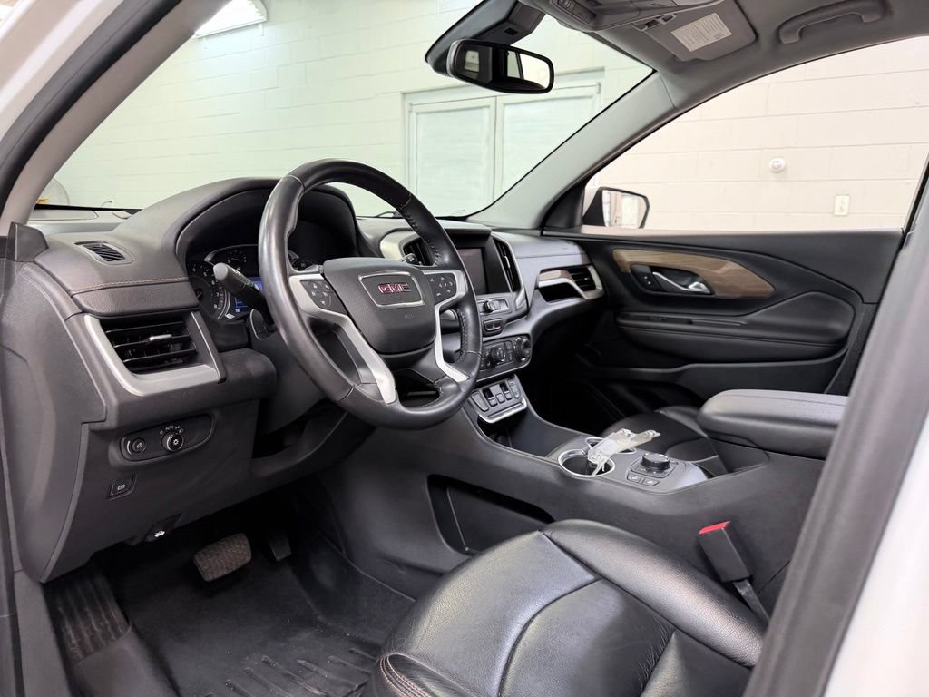Used 2021 GMC Terrain SLE w/ Driver Convenience Package AWD/4WD image 14