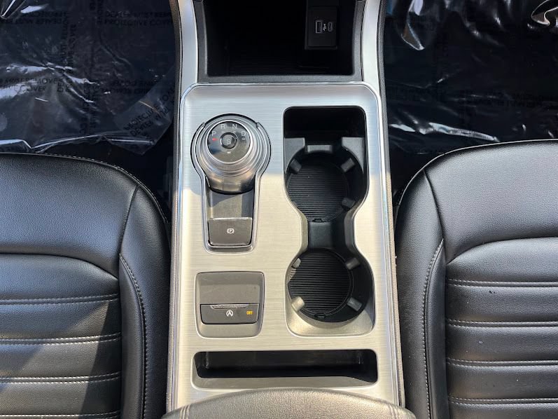 Used 2022 Ford Edge SEL AWD/4WD image 19