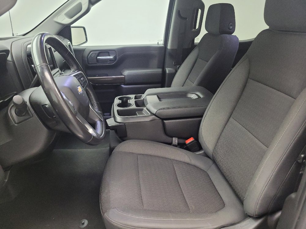 Used 2022 Chevrolet Silverado 1500 LT AWD/4WD image 17