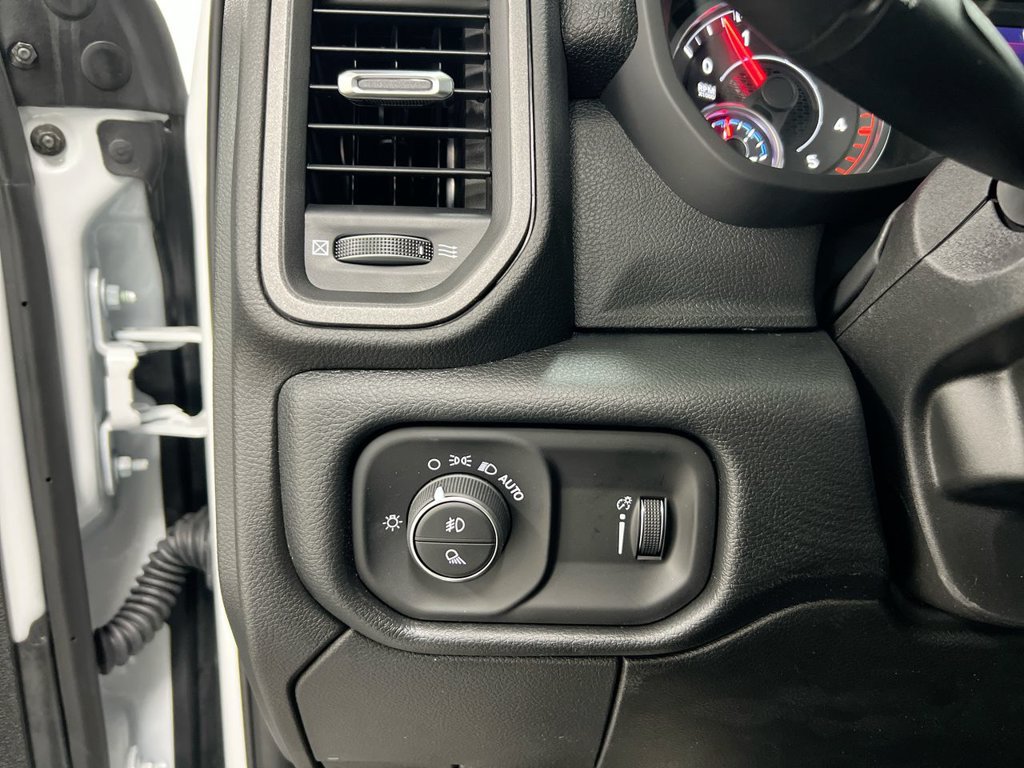 New 2027 RAM 3500 Tradesman AWD/4WD image 14
