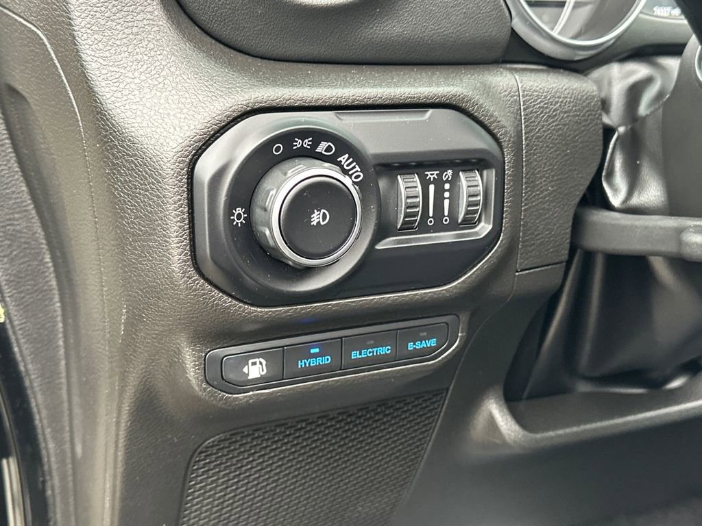 Used 2022 Jeep Wrangler Unlimited Rubicon 4xe w/ Cold Weather Group image 22