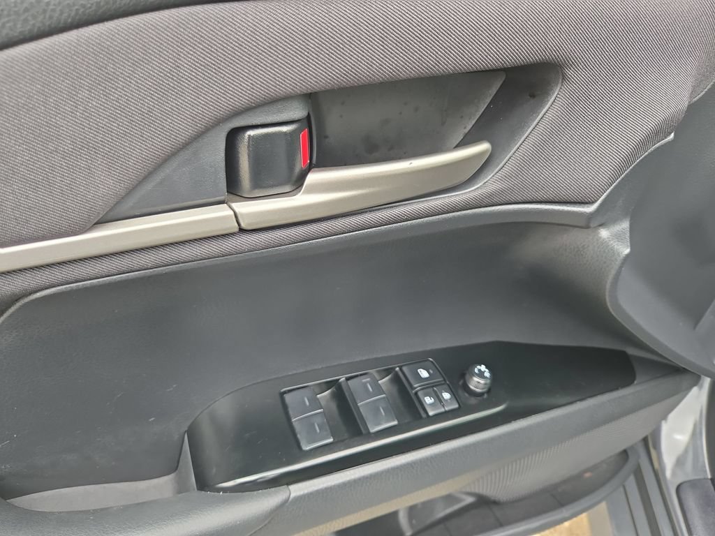 Used 2025 Toyota Camry LE FWD image 13