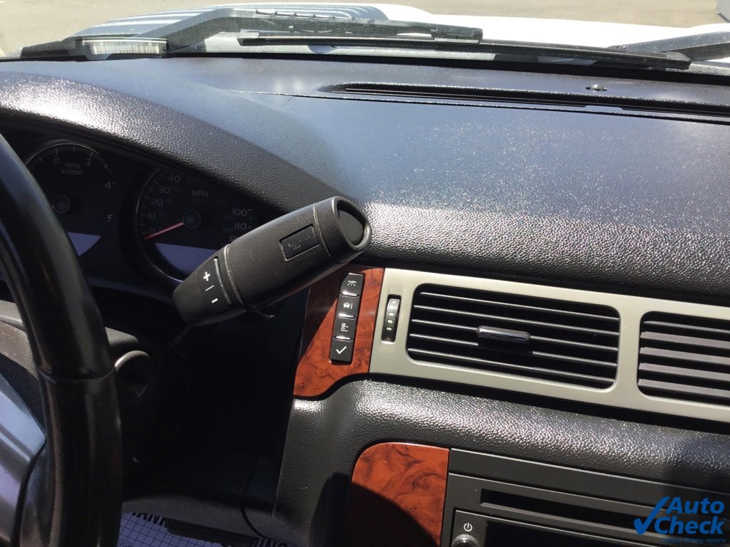 Used 2011 Chevrolet Silverado 3500 LTZ w/ Snow Plow Prep Package image 53