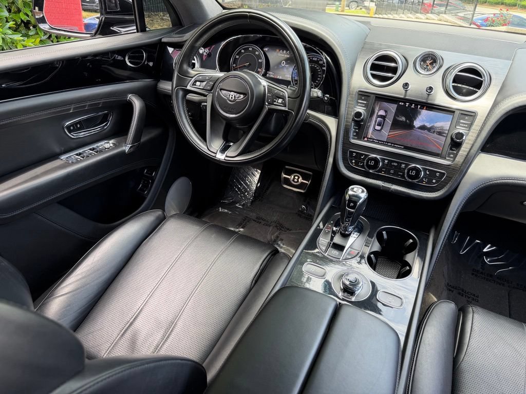 Used 2019 Bentley Bentayga AWD/4WD image 42