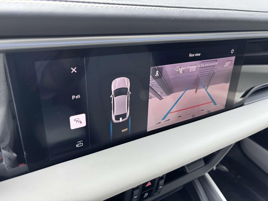 Used 2025 Porsche Macan 4 Electric image 26