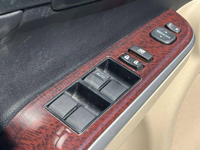 Used 2013 Toyota Camry XLE FWD image 12