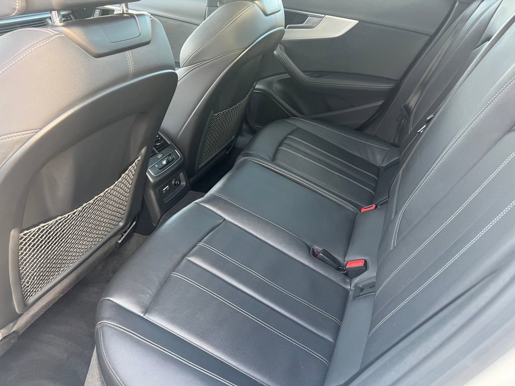 Used 2021 Audi S4 Premium Plus w/ Premium Plus Package image 11