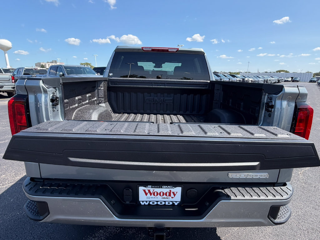 New 2026 GMC Sierra 1500 Elevation w/ Elevation Select Package AWD/4WD image 13