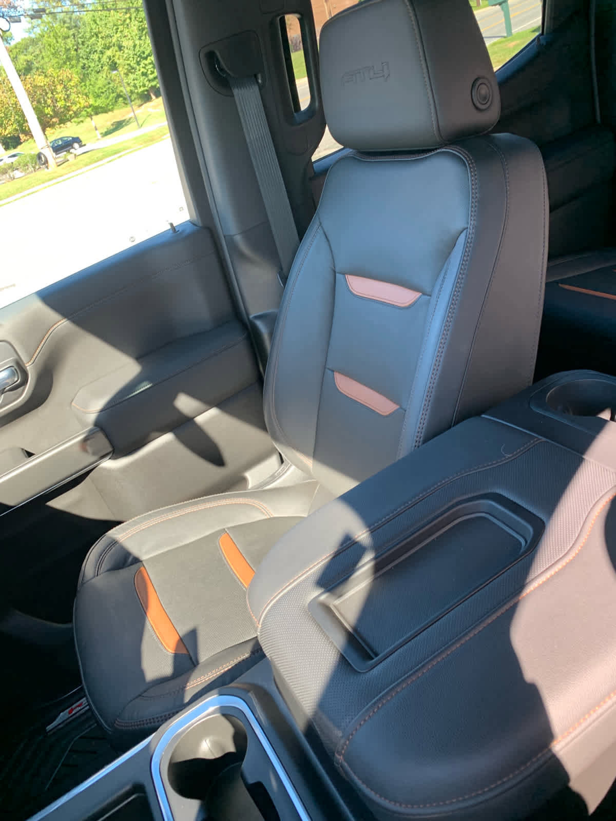 Used 2020 GMC Sierra 1500 AT4 image 19