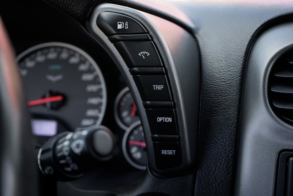 Used 2006 Chevrolet Corvette Coupe w/ Preferred Equipment Group image 29