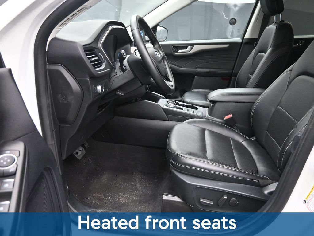 Used 2022 Ford Escape SEL w/ Technology Package FWD image 17