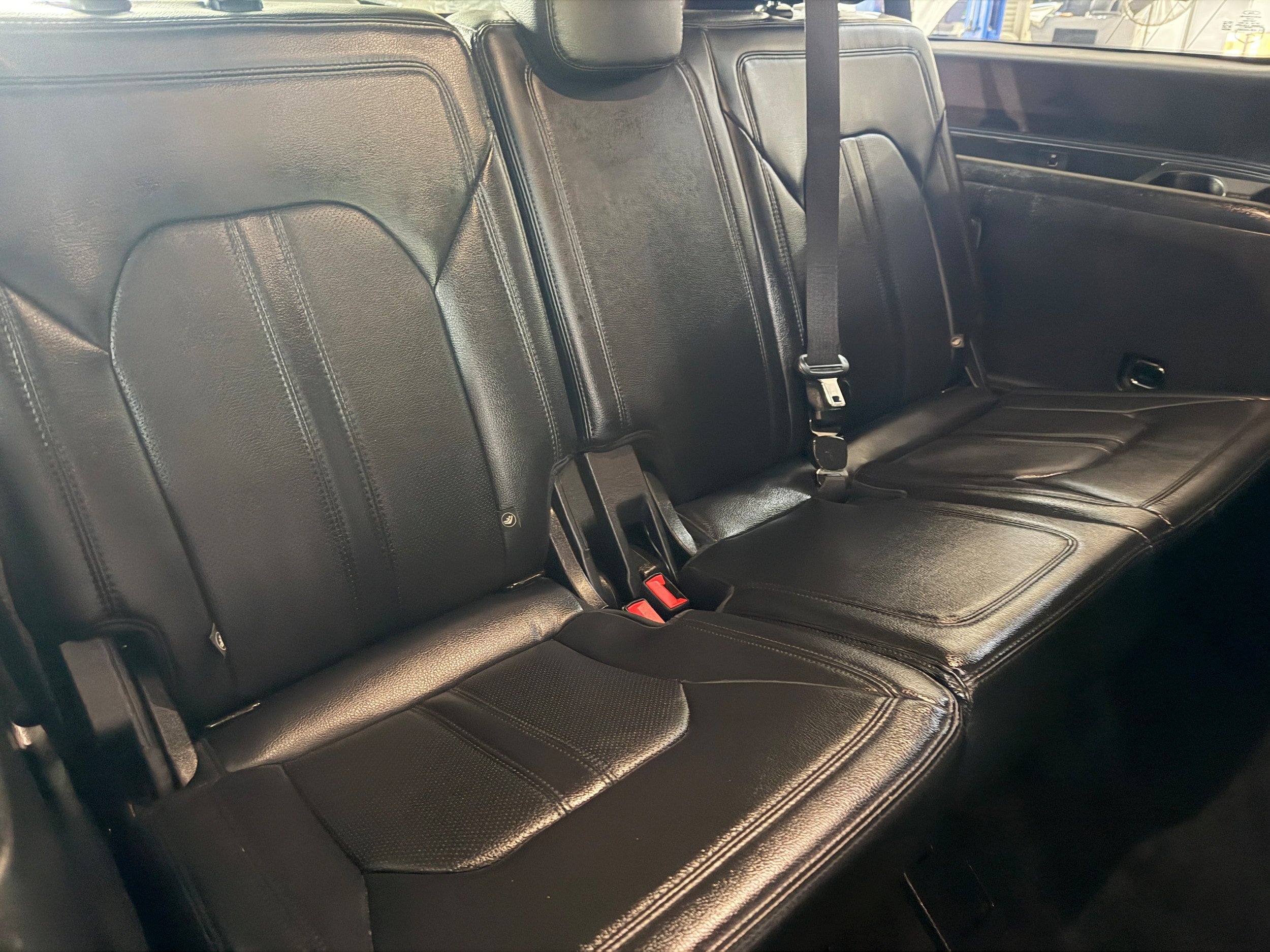 Used 2018 Ford Expedition Max Limited AWD/4WD image 23