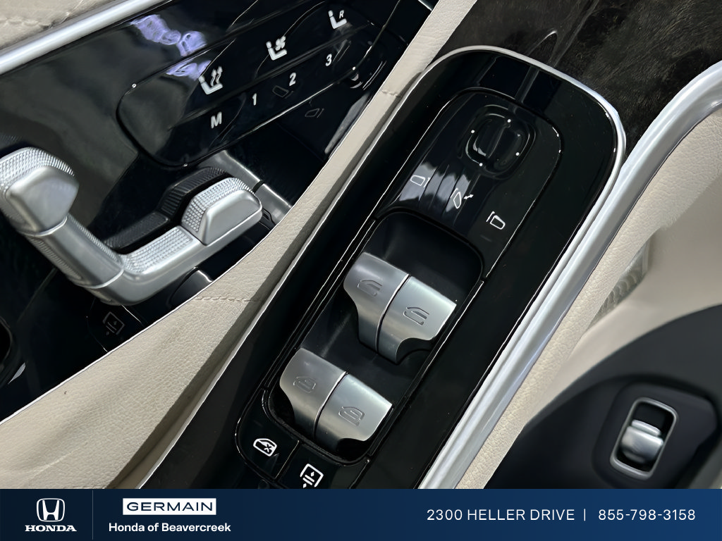 Used 2023 Mercedes-Benz S 580 4MATIC Sedan image 18