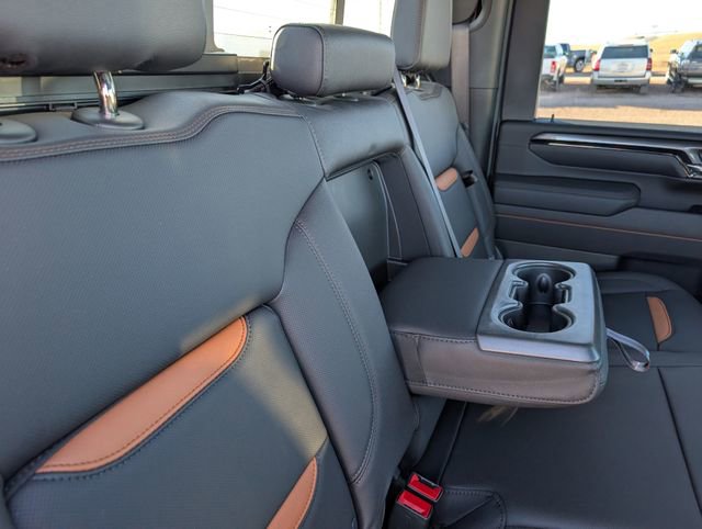 Used 2025 GMC Sierra 3500 AT4 w/ AT4 Premium Plus Package image 32