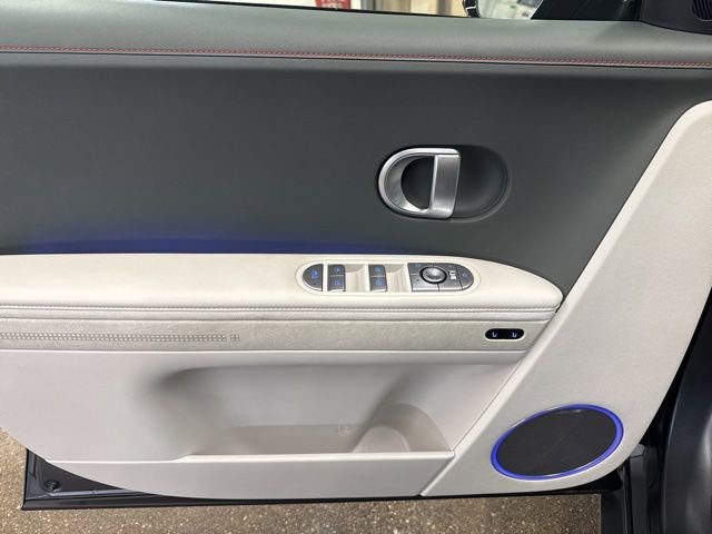 Used 2024 Hyundai Ioniq 5 Limited image 10
