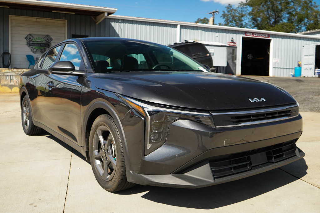Used 2025 Kia K4 FWD image 36