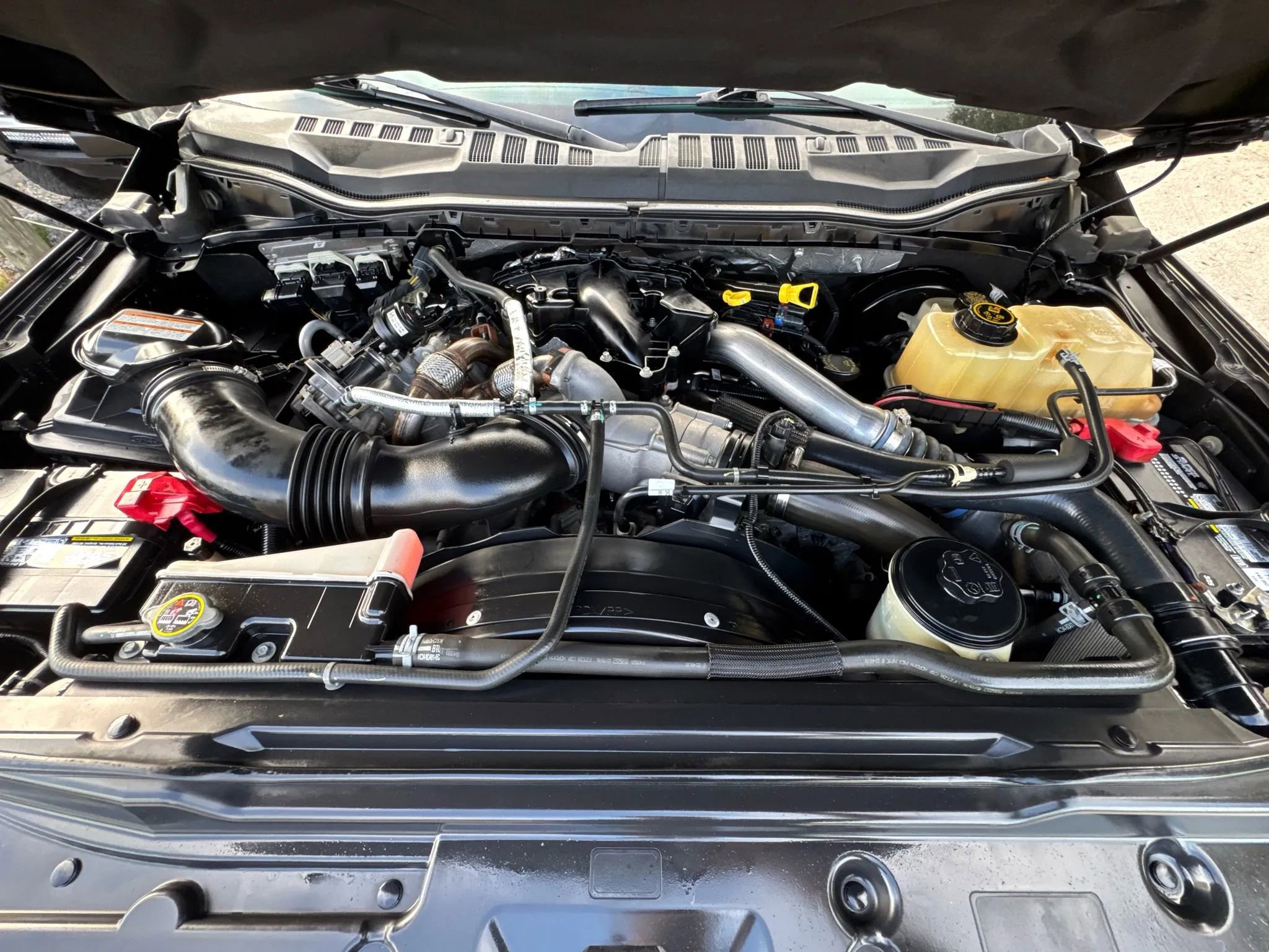 Used 2017 Ford F250 Lariat w/ Lariat Value Package image 28