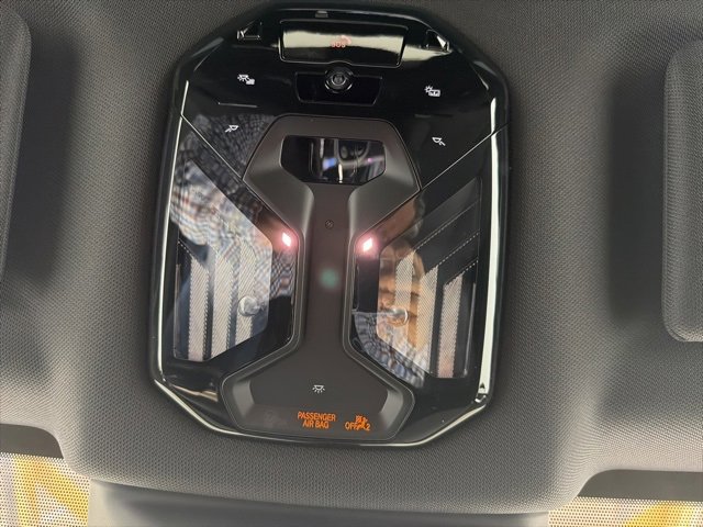 Used 2025 BMW iX xDrive50 w/ Premium Package image 27