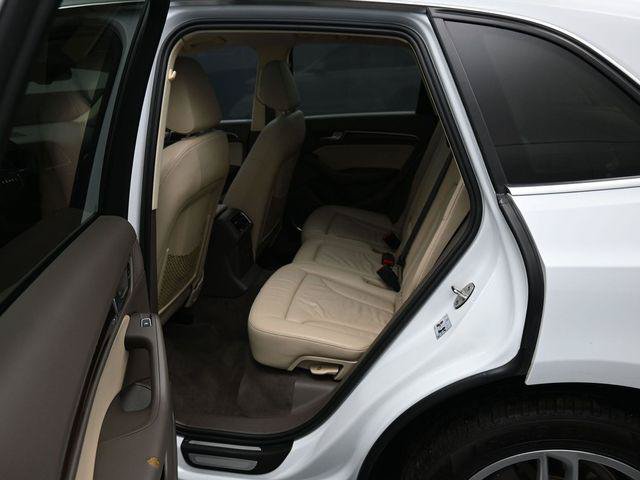 Used 2016 Audi Q5 2.0T Premium Plus w/ Technology Package AWD/4WD image 29