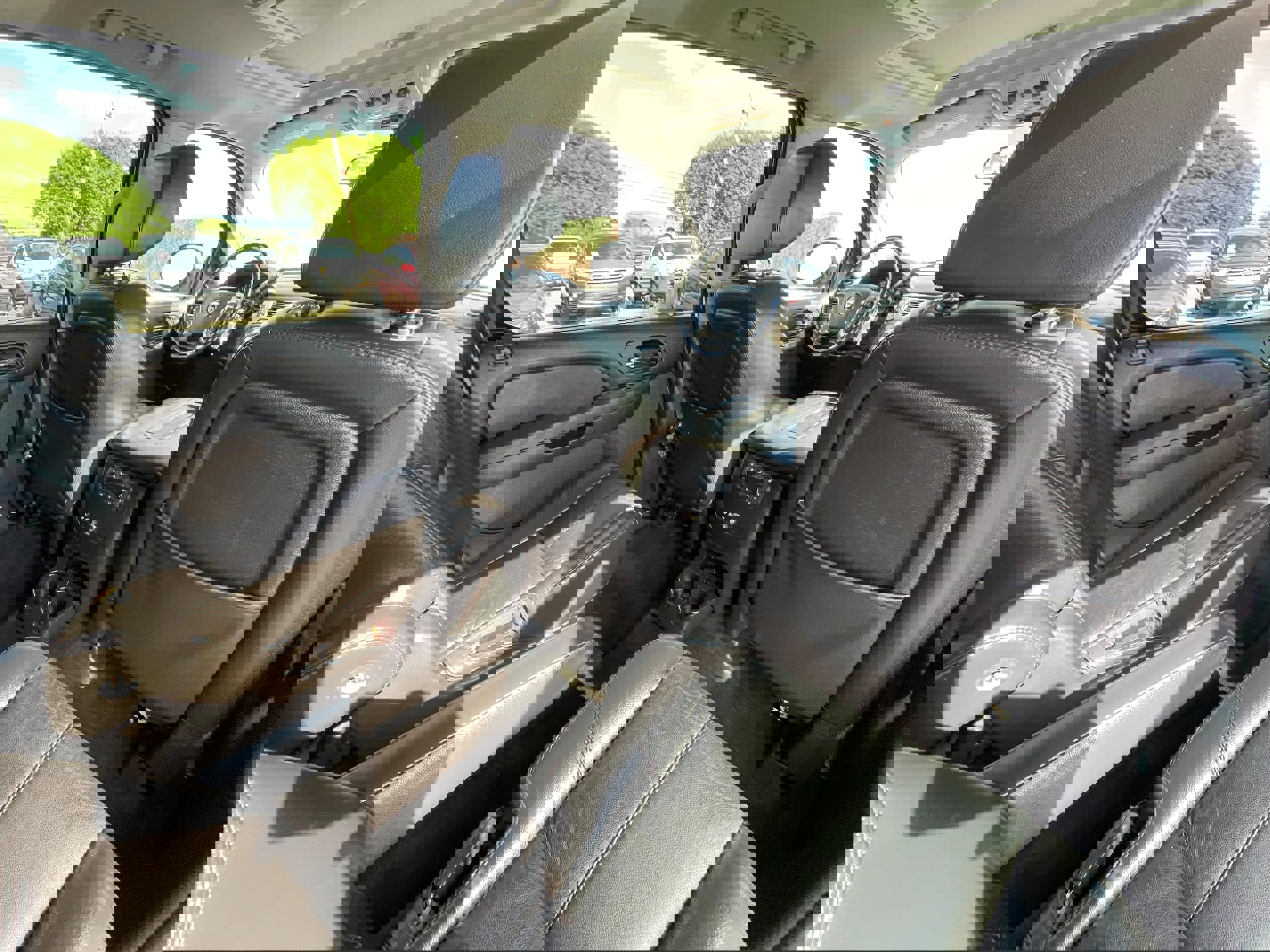 Used 2008 Chevrolet Suburban LT image 28