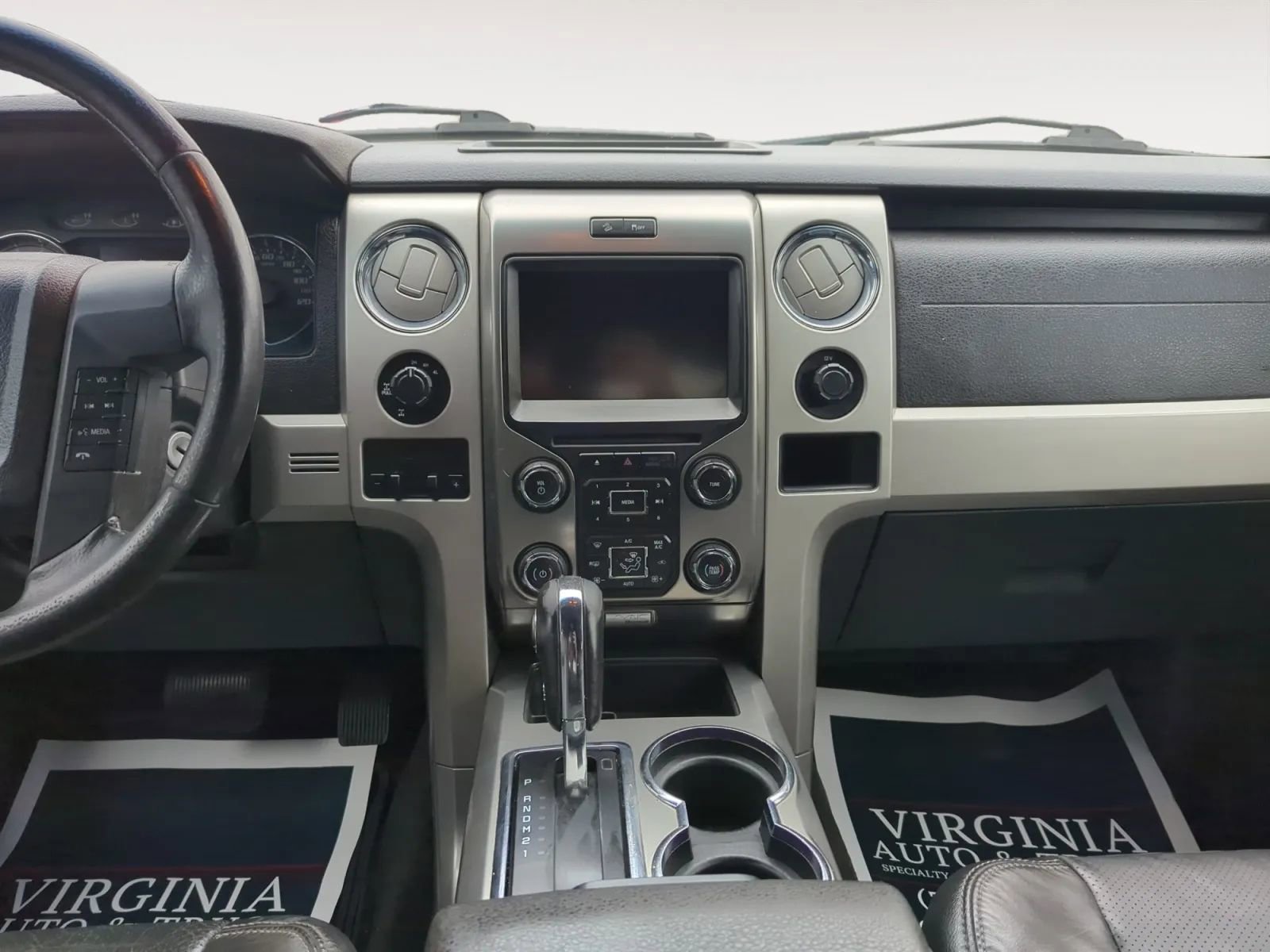 Used 2014 Ford F150 FX4 w/ Equipment Group 402A Luxury AWD/4WD image 10