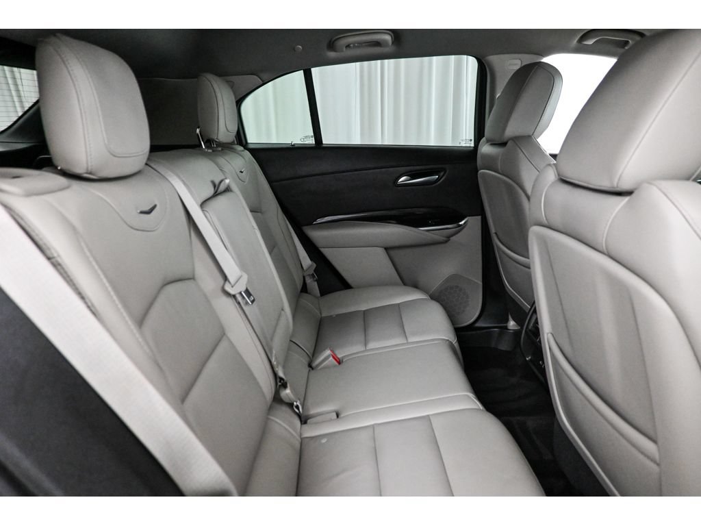 Certified 2023 Cadillac XT4 Premium Luxury AWD/4WD image 18
