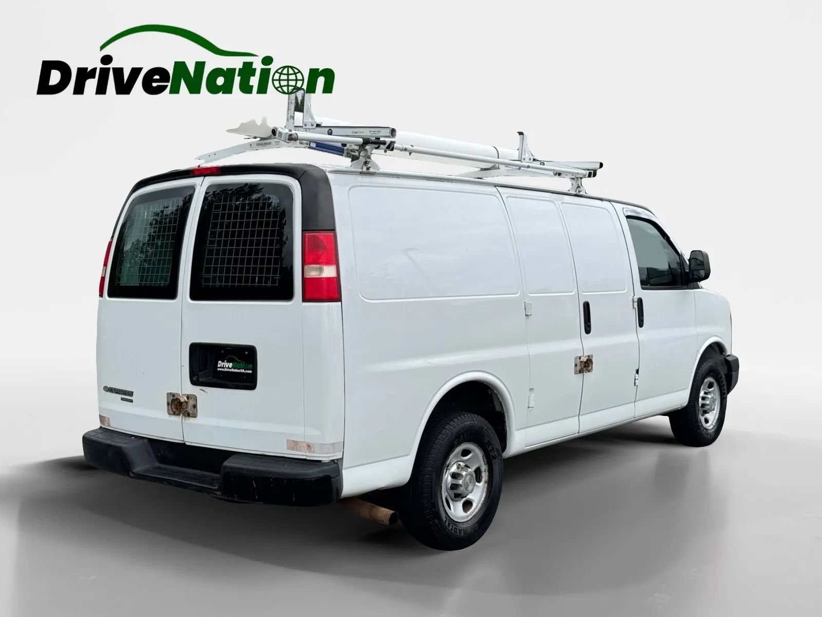 Used 2012 Chevrolet Express 2500 RWD image 5