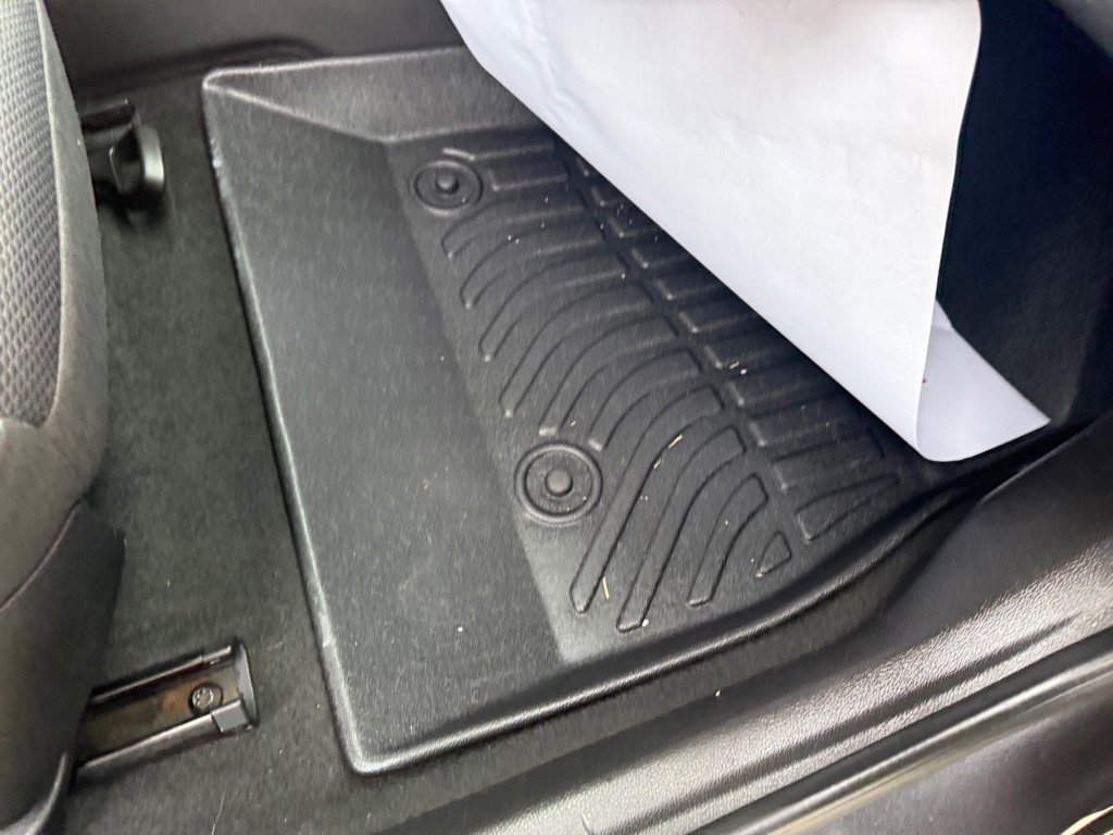 Used 2016 Chevrolet Cruze LT w/ Sun And Sound Package image 52