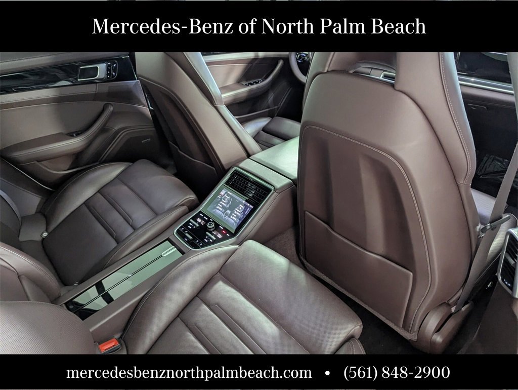 Used 2018 Porsche Panamera 4S image 31