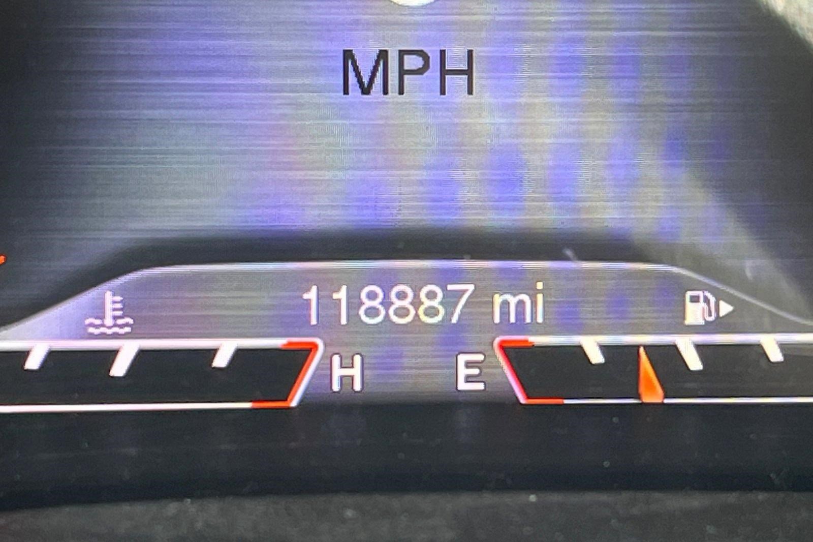 Used 2014 Jeep Cherokee Limited w/ Technology Group image 9