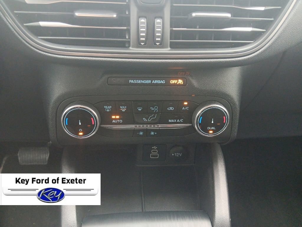 Used 2025 Ford Escape Active AWD/4WD image 28