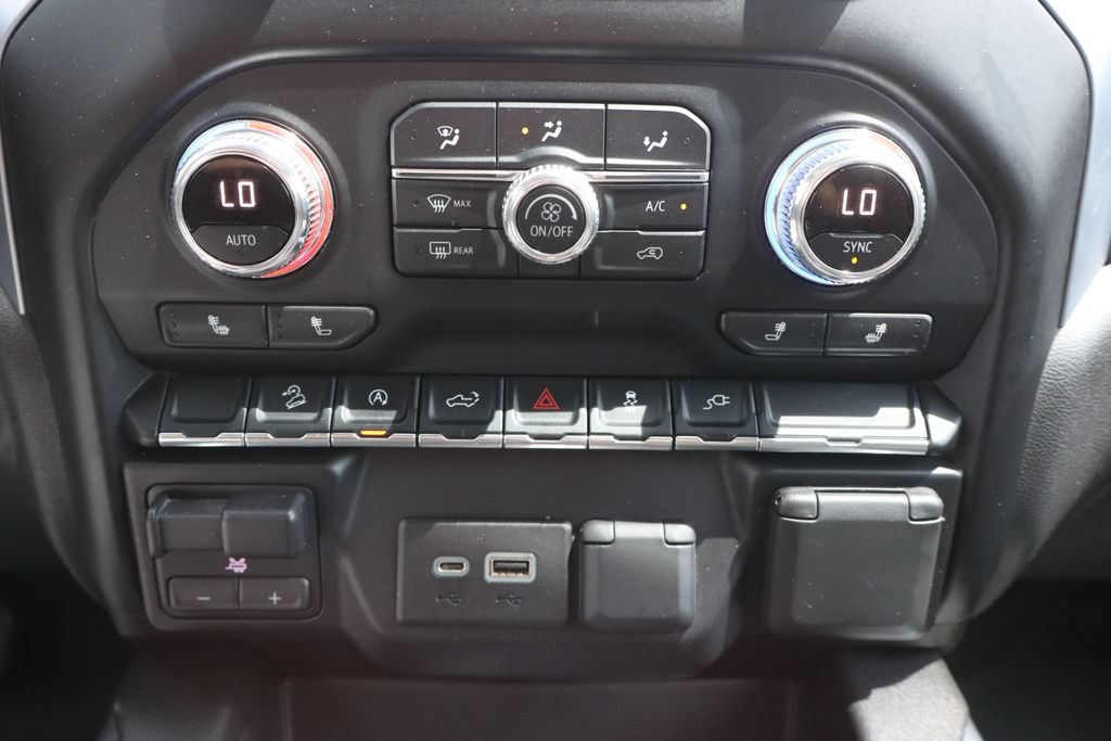 Used 2020 GMC Sierra 1500 Elevation w/ Elevation Value Package AWD/4WD image 10