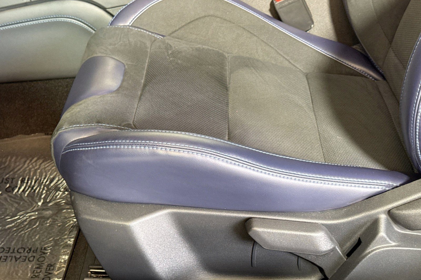 Used 2024 Ford Mustang Dark Horse image 18