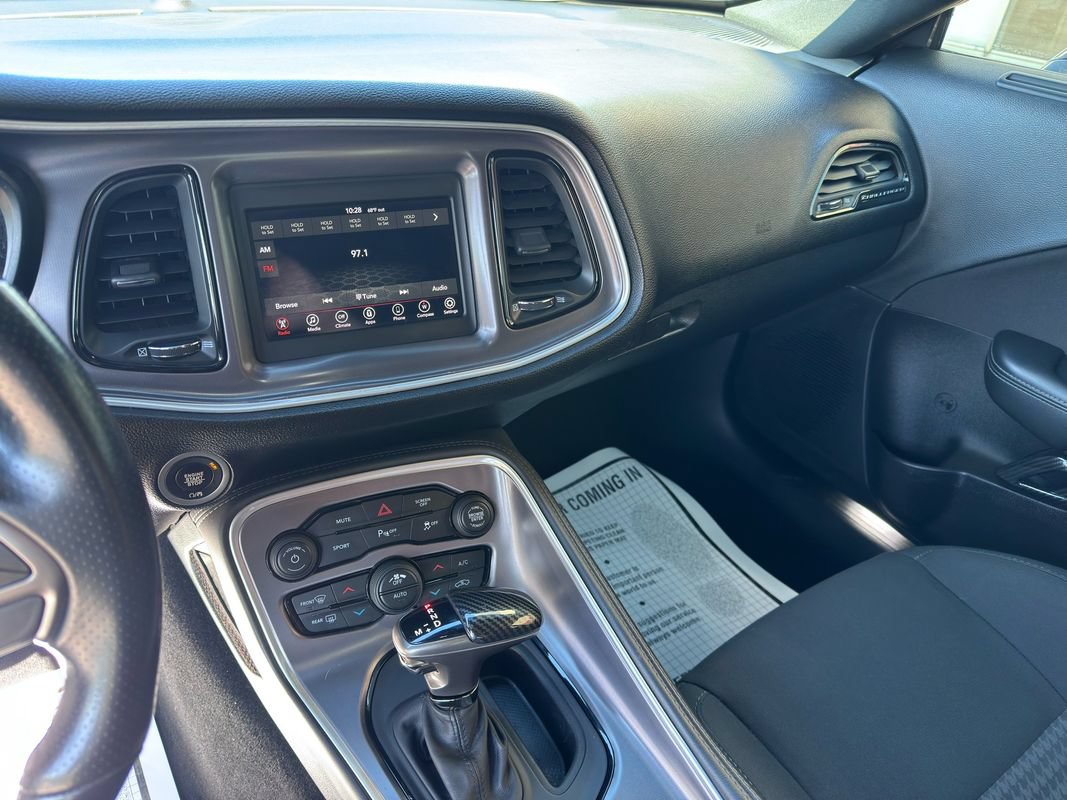 Used 2019 Dodge Challenger R/T RWD image 21