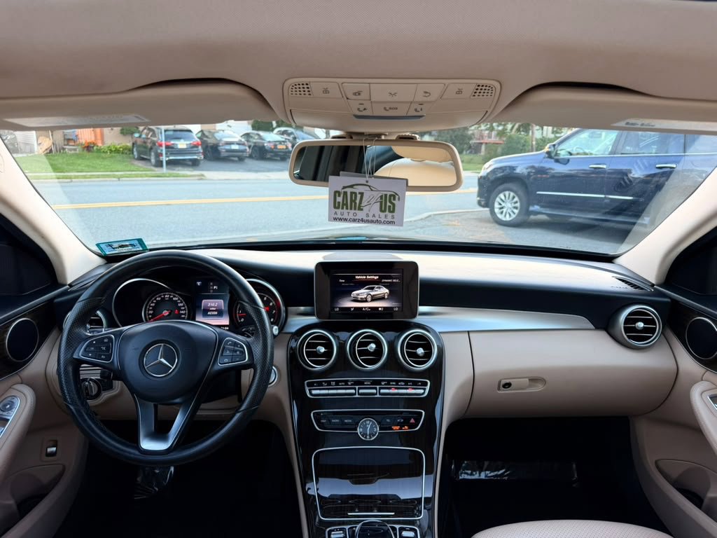 Used 2016 Mercedes-Benz C 300 4MATIC Sedan image 26
