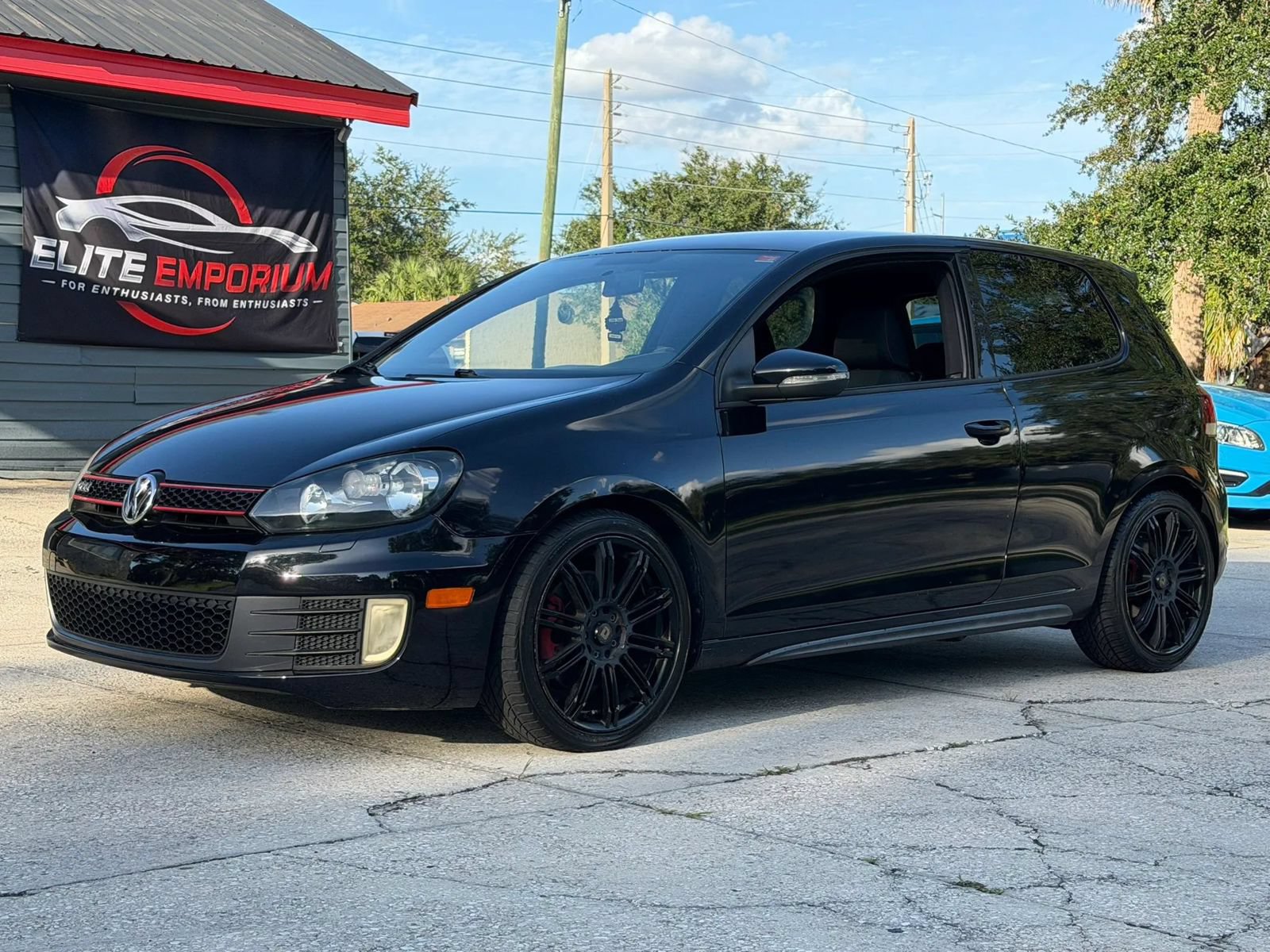 Used 2010 Volkswagen GTI 2-Door FWD image 19