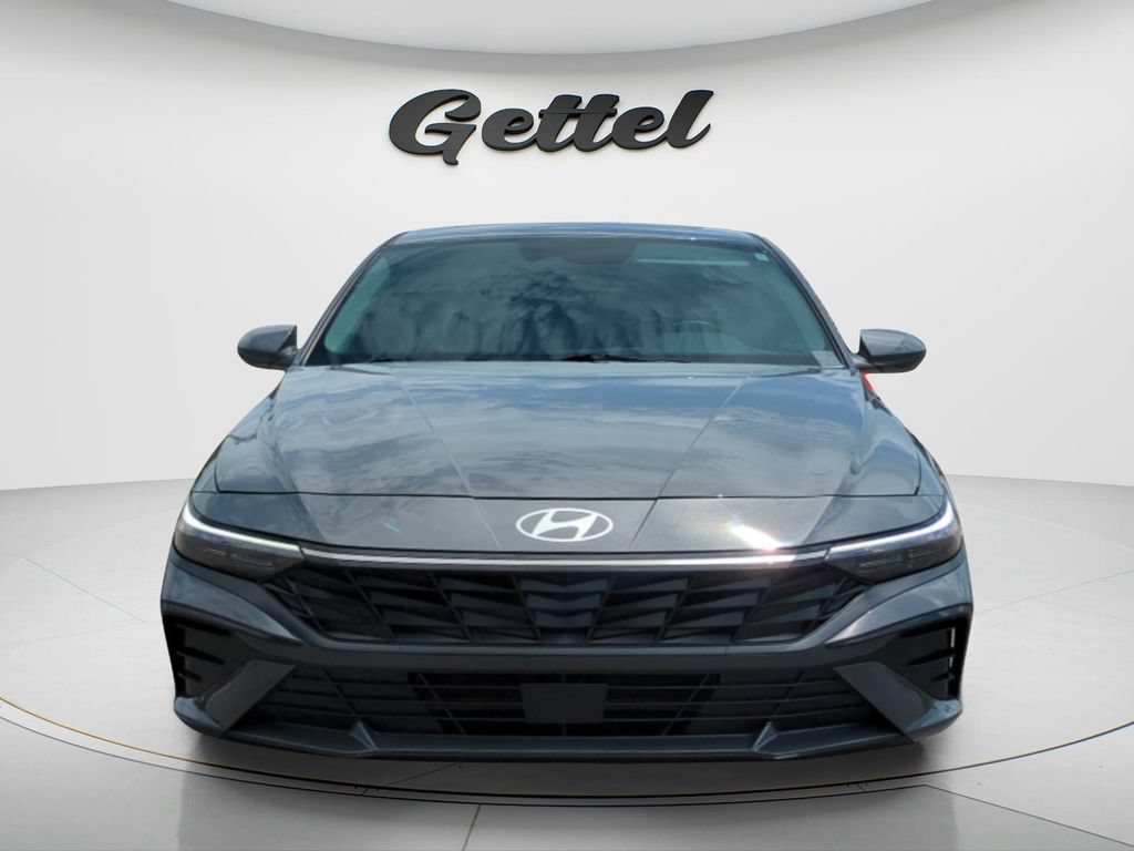 Used 2021 Hyundai Elantra SEL FWD image 10