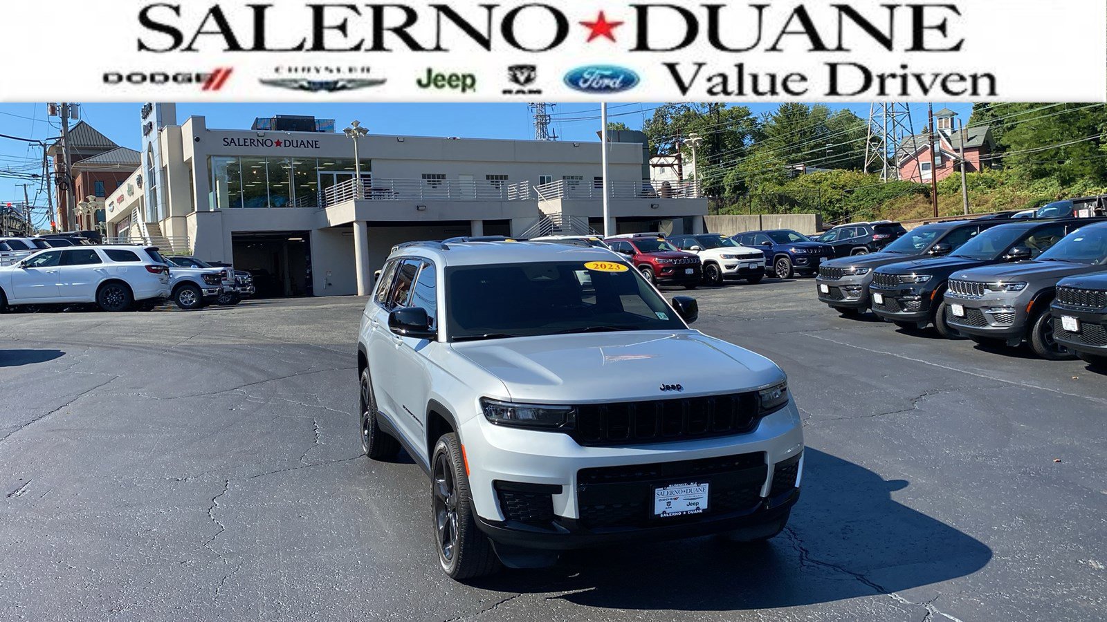 Certified 2023 Jeep Grand Cherokee L Laredo