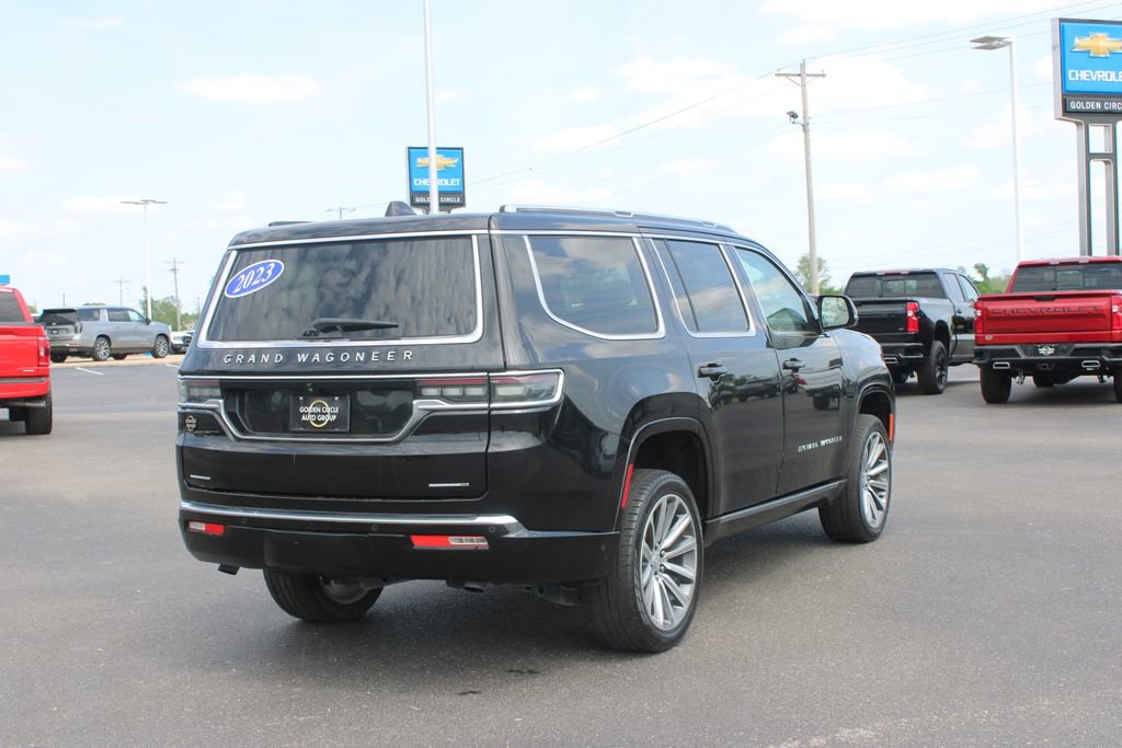 Used 2023 Jeep Grand Wagoneer Series II w/ Flexible Seating Group image 9