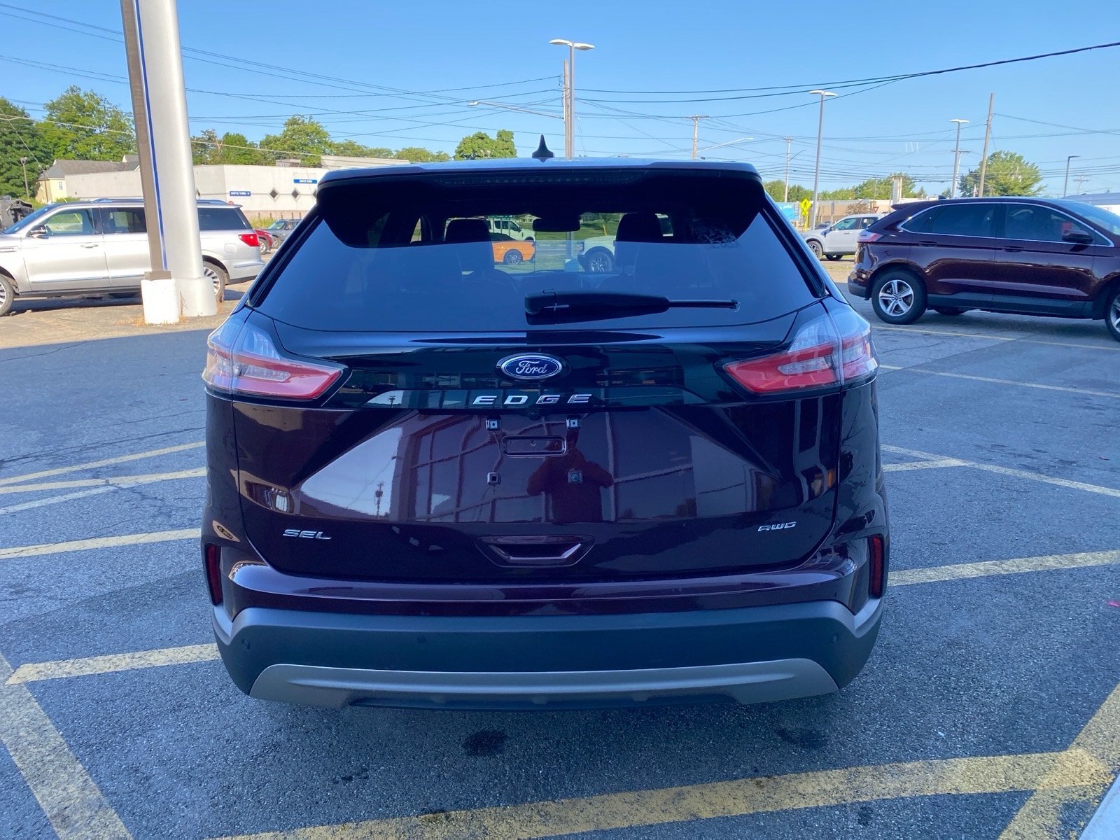 Used 2024 Ford Edge SEL w/ Convenience Package AWD/4WD image 5