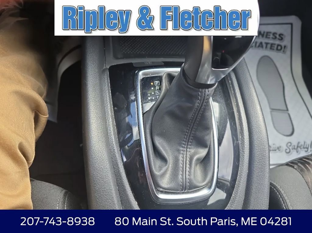 Used 2018 Nissan Rogue S AWD/4WD image 15