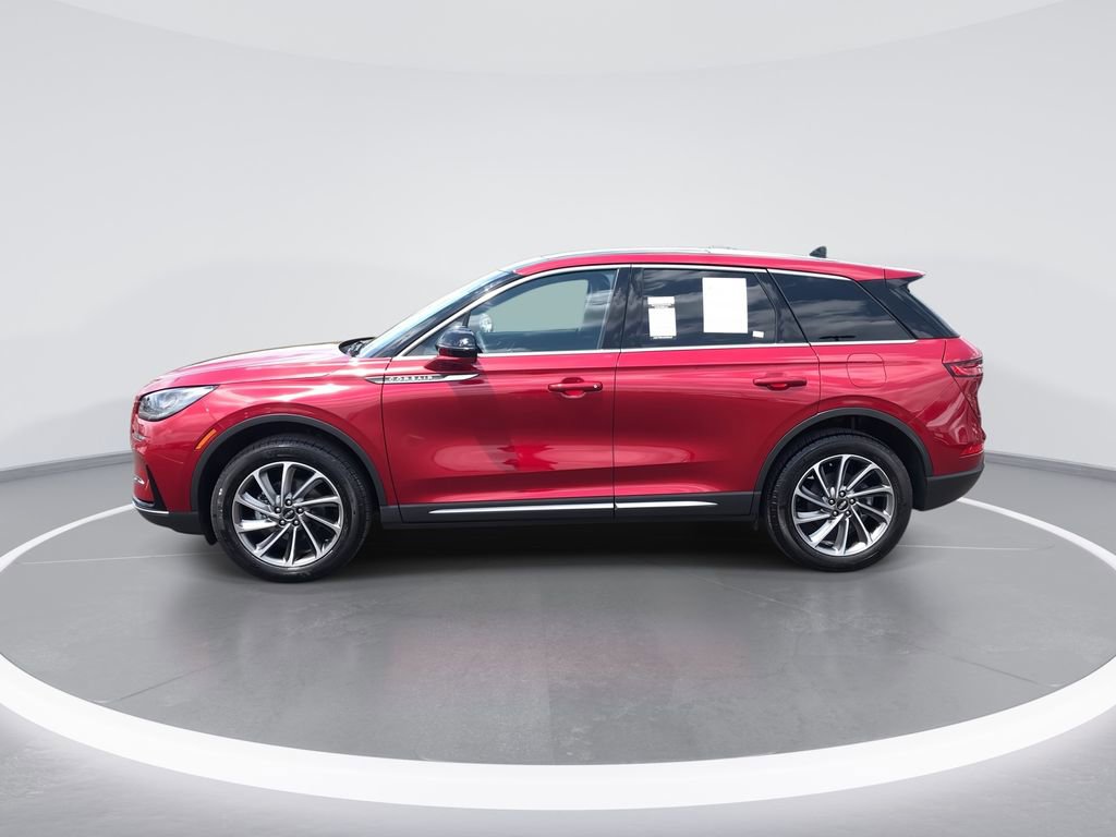Used 2024 Lincoln Corsair AWD w/ Equipment Group 101A image 5