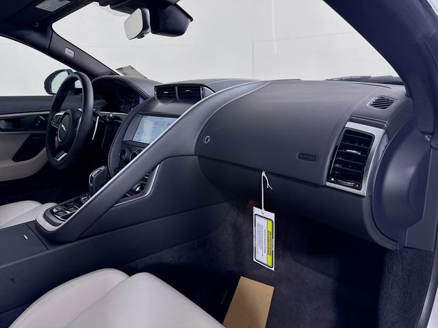 Used 2024 Jaguar F-TYPE R-Dynamic image 27