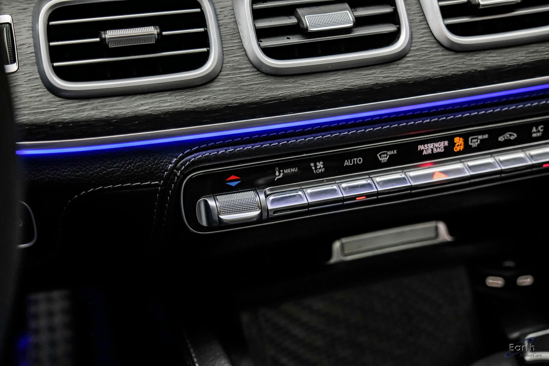 Used 2024 Mercedes-Benz GLE 53 AMG 4MATIC Coupe image 65