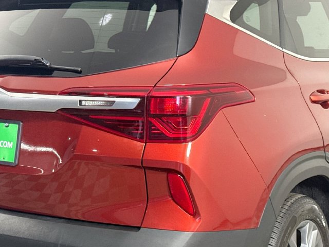 Used 2022 Kia Seltos S FWD image 33