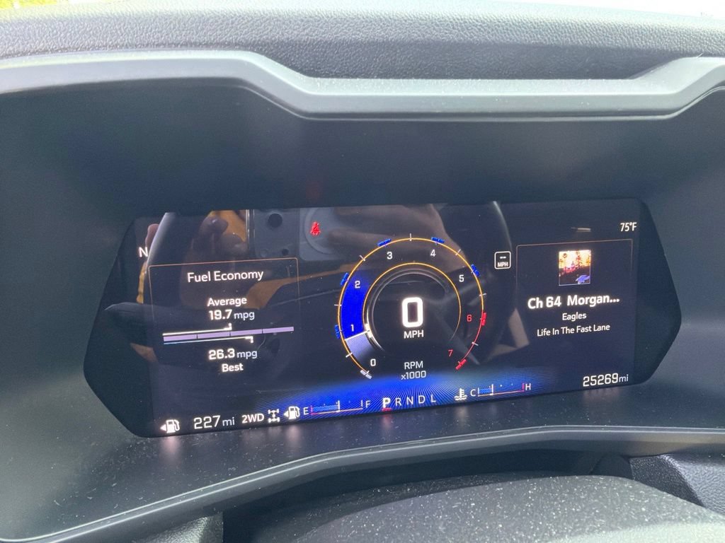 Certified 2025 Chevrolet Colorado Trail Boss AWD/4WD image 10