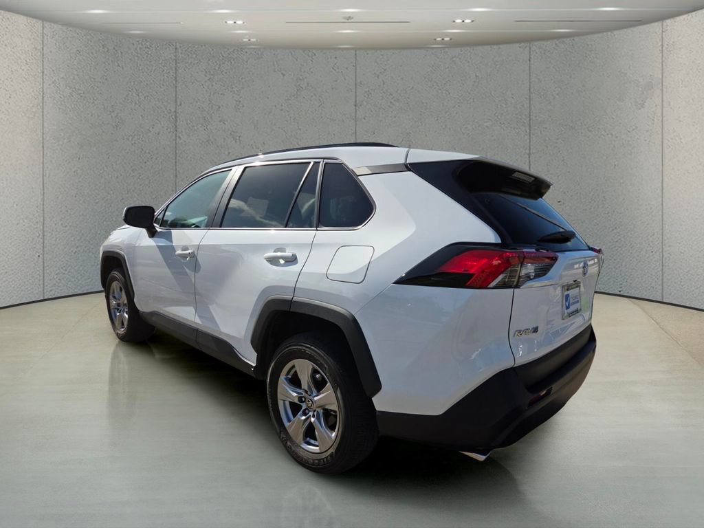 Used 2023 Toyota RAV4 XLE w/ Convenience Package FWD image 3