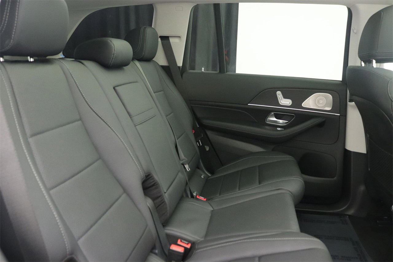 New 2026 Mercedes-Benz GLS 450 4MATIC image 10