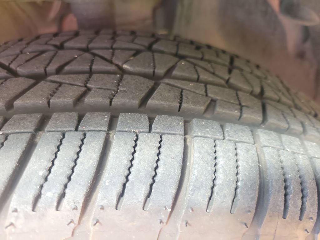 Used 2024 INFINITI QX60 Luxe w/ Performance Audio Package image 36