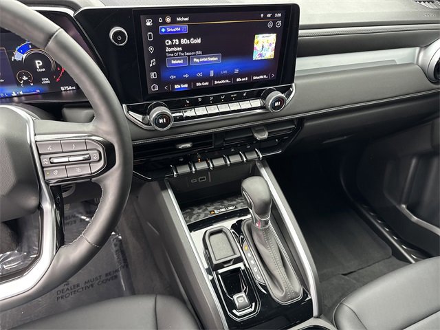 Used 2024 Chevrolet Colorado LT w/ LT Convenience Package III image 27